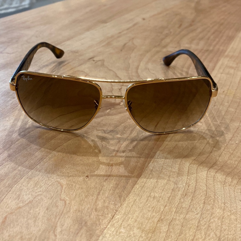 Ray-Ban Sunglasses